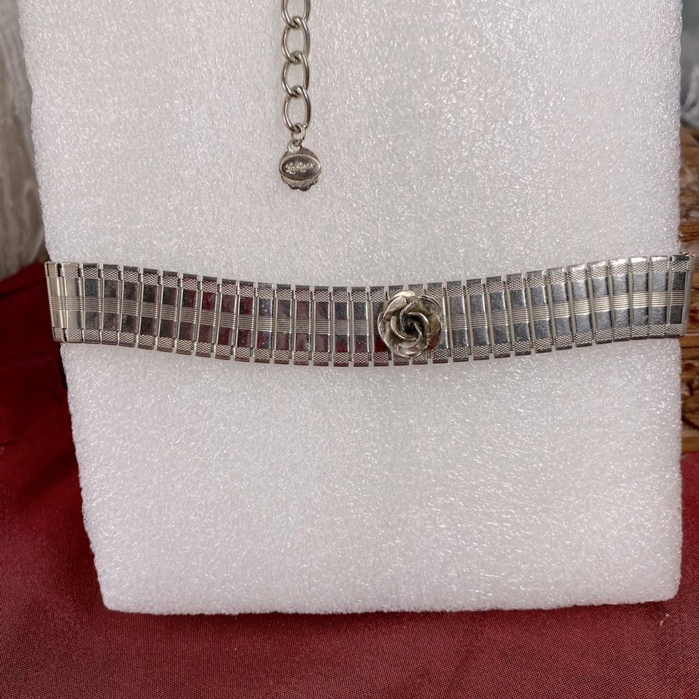 Sarah Coventry vintage choker